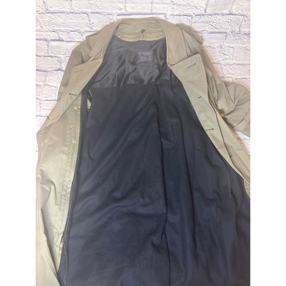 Burberry Trench Coat with wool lining - Picture 2 of 16